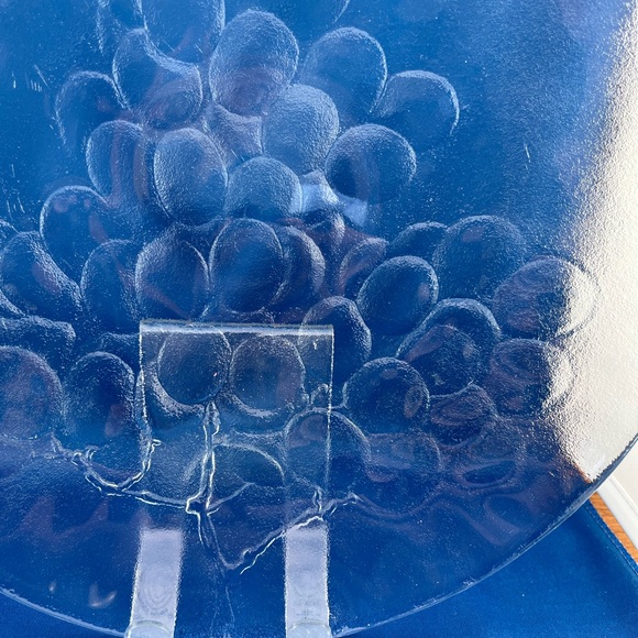 Kosta Boda Swedish Art Glass 13.5” inch Grapes Shallow bowl/Platter. Sweden - Picture 4 of 5